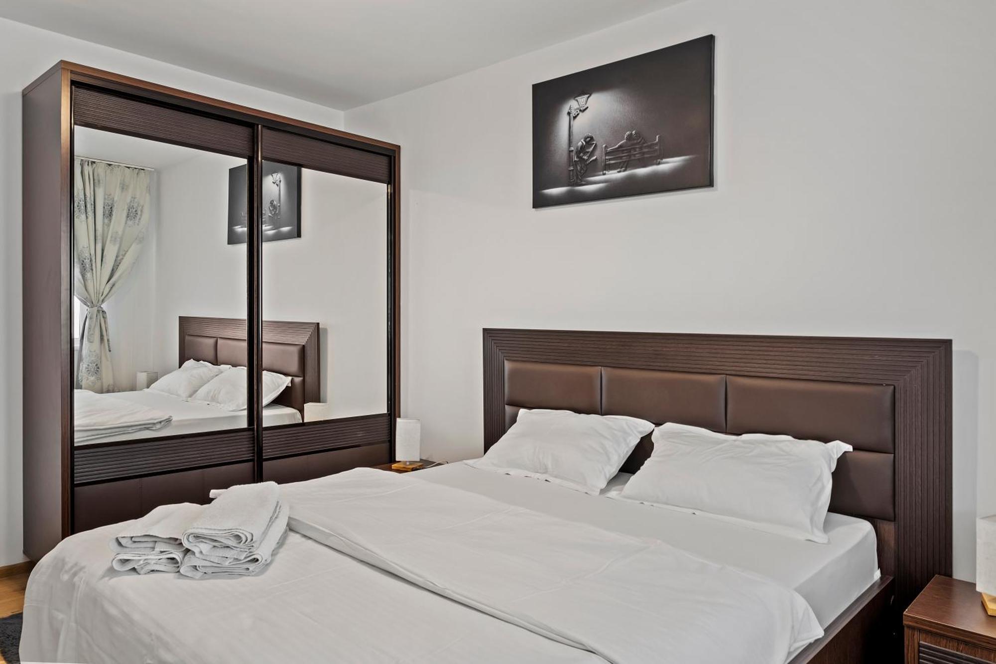 Apartament De Lux Drumul Taberei Bükreş Dış mekan fotoğraf