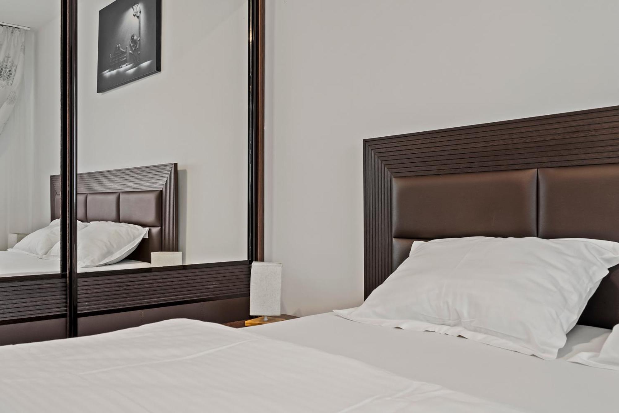 Apartament De Lux Drumul Taberei Bükreş Dış mekan fotoğraf