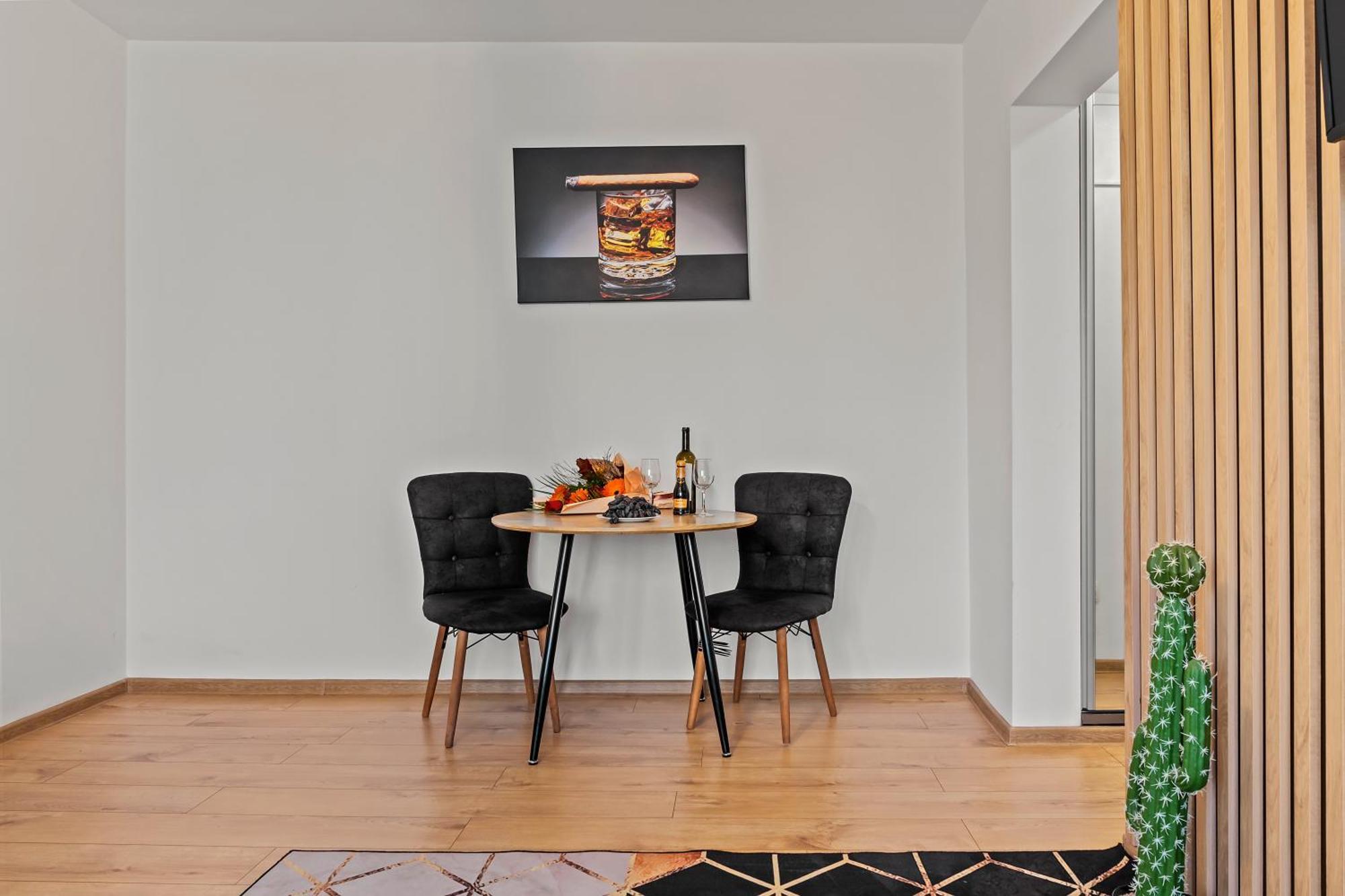 Apartament De Lux Drumul Taberei Bükreş Dış mekan fotoğraf